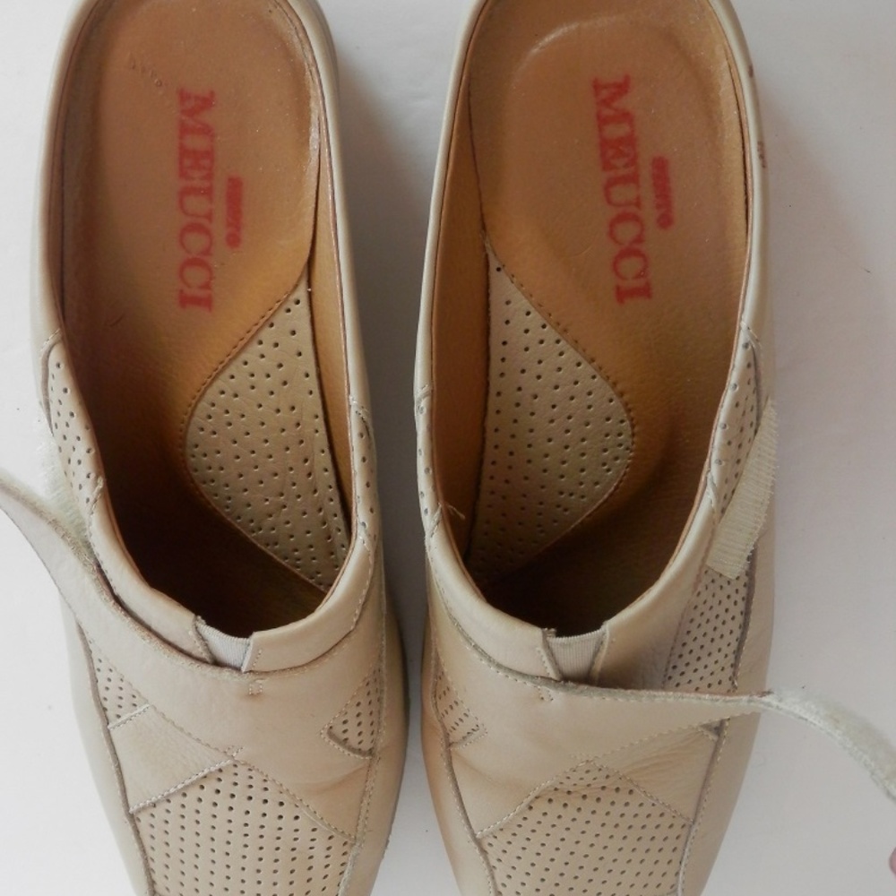 Sesto Meucci Slip On Beige Shoes - Picture 3 of 8